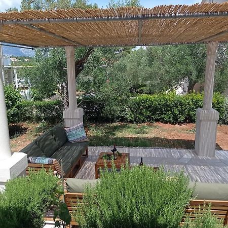 My Mediterranean Villa With Huge Garden And Own Parking Лумбарда Экстерьер фото